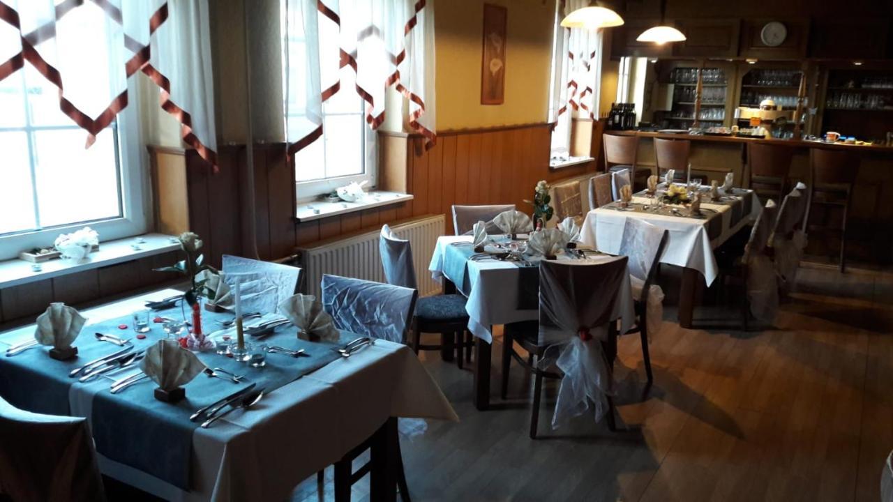 Landgasthof Deinert Genthin Buitenkant foto