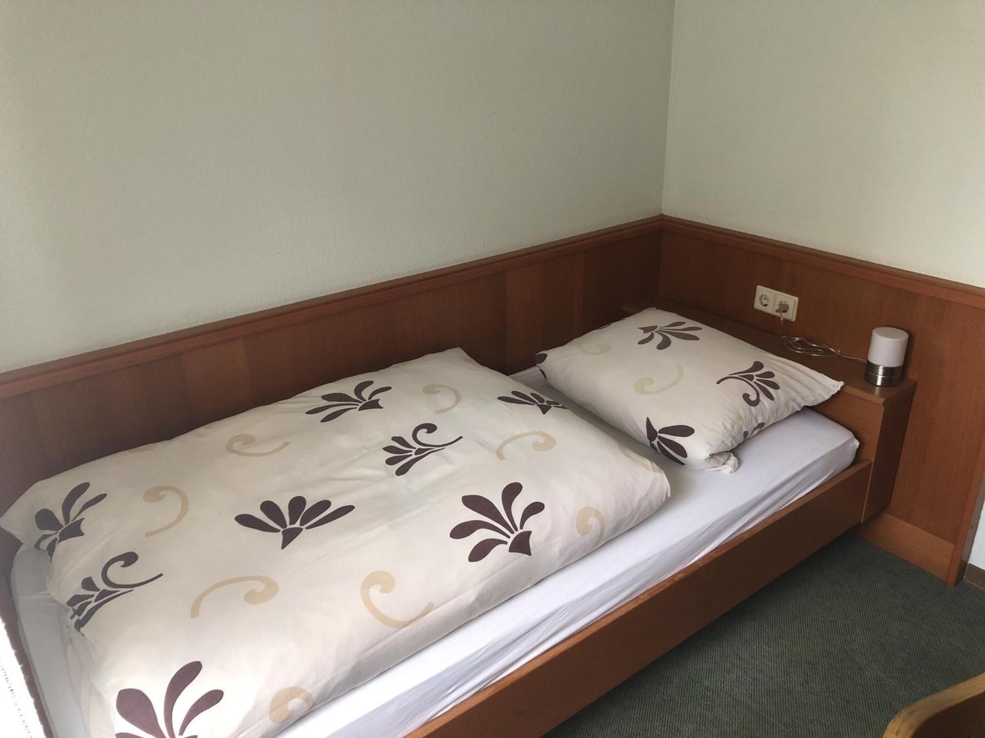 Landgasthof Deinert Genthin Kamer foto