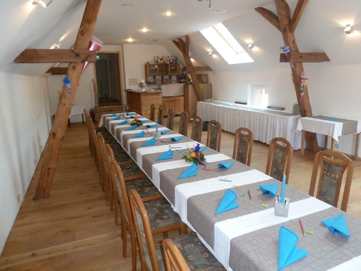 Landgasthof Deinert Genthin Buitenkant foto